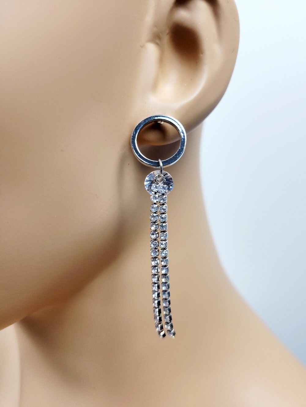Brand New Silver Tone Round Rhinestone Tassel Earrings